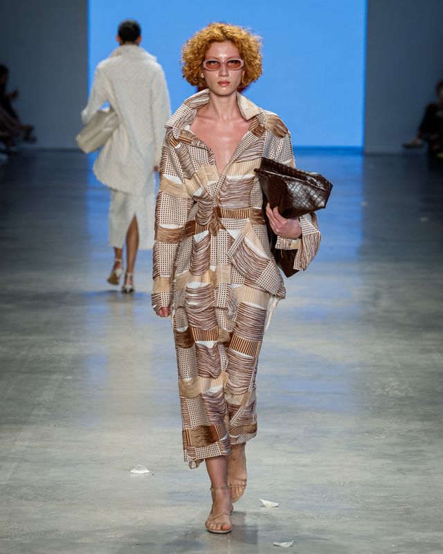 Moda | semanas de moda | moda 2025 | tendências de moda | estilo | consultoria de estilo | consultora de estilo | consultora de moda | desfiles | marina bitu | spfw | São Paulo Fashion Week