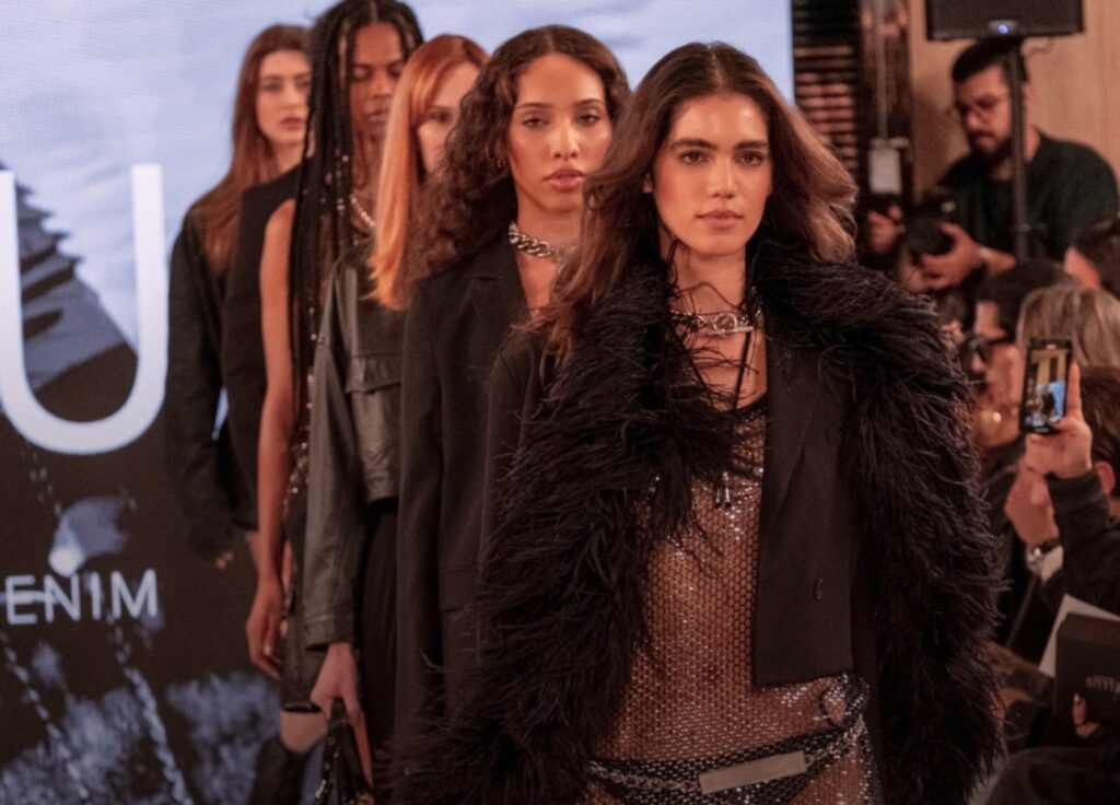 Fashion meeting | eventos de moda | desfiles | talks | palestras | eventos em Sao Paulo | palestra de moda | talks | fashion talks