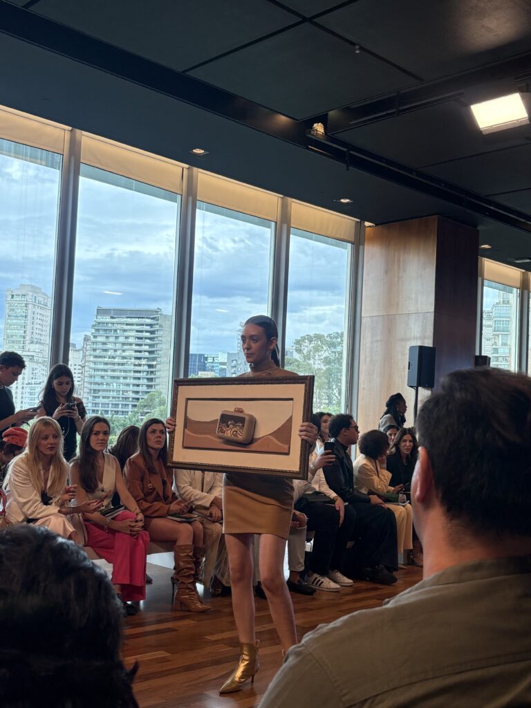 Fashion meeting | moda | negócios | desfiles | talks | evento de moda | tendências do mercado de moda