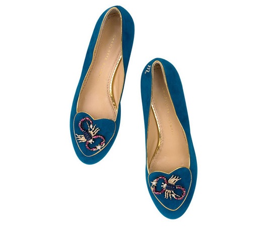 moda | compras | acessórios | sapatos | sapatilhas | Charlotte Olympia | sapatilhas com estampas de signos | moda e astrologia | novidades de moda 2013
