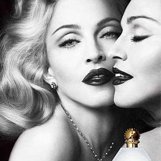 beleza | perfumes | Truth or Dare Naked | Madonna | perfume da Madonna | Madona posa nua para campanha de nova fragrância | campanhas de perfumes | fragrâncias