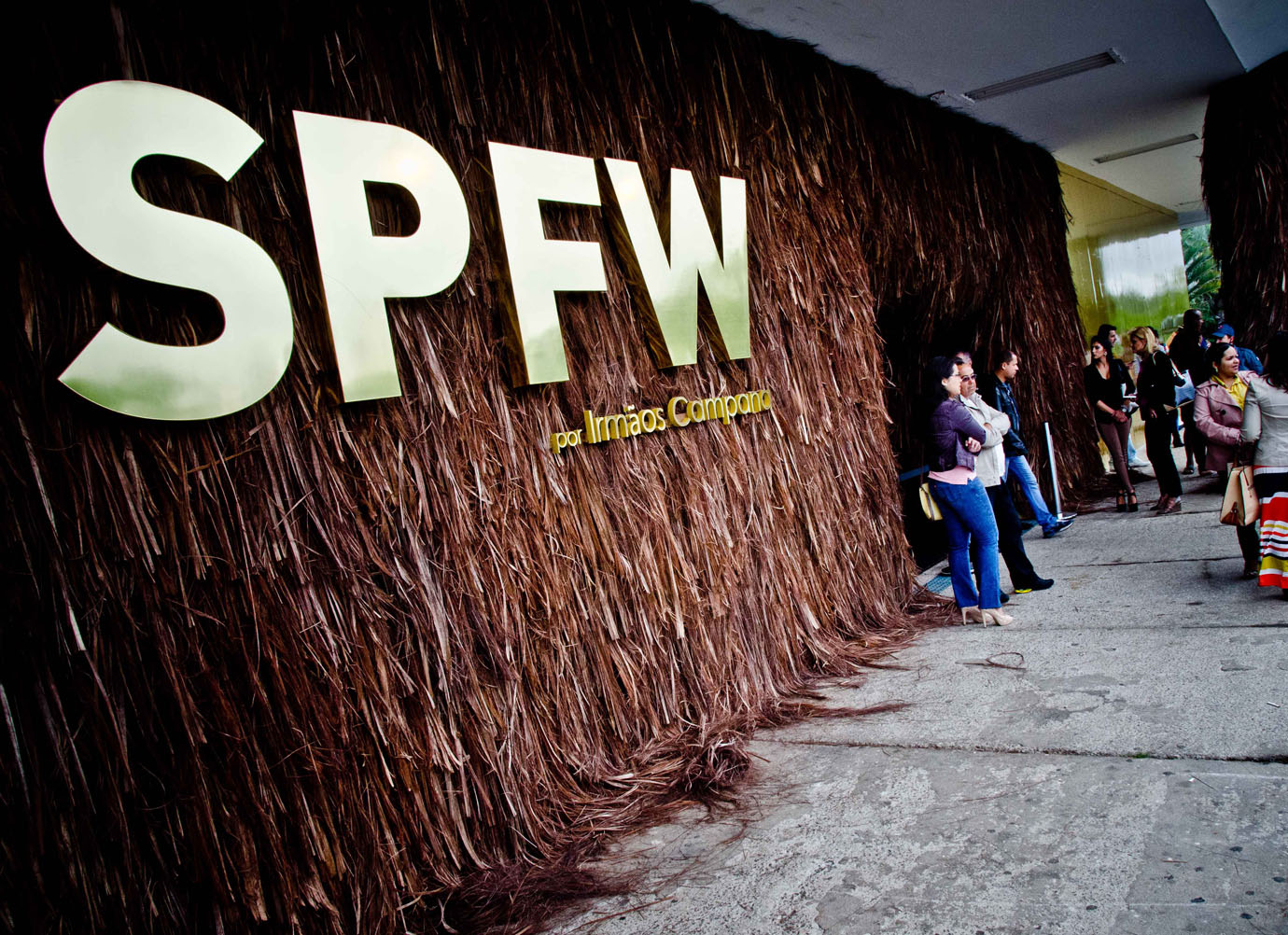 moda | semanas de moda | verão 2014 | SPFW | São Paulo Fashion Week verão 2014 | marcas nacionais | marcas que desfilam no SPFW | cenário do SPFW verão 2014