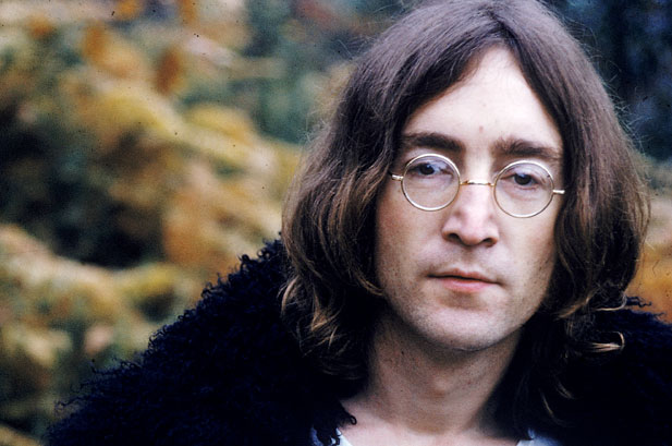 blog de moda | entretenimento | notícias de famosos | John Lennon | dentista promete clonar John Lennon | clone de John Lennon | dente molar de John Lennon pode ser objeto para fazer clone