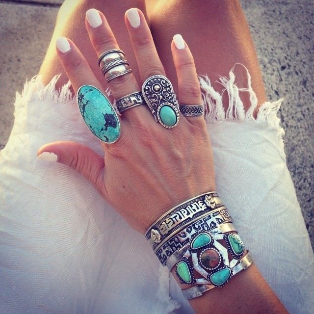moda | dicas de moda | consultoria de moda | acessórios | verão 2015 | tendências verão 2015 | prata antiga | braceletes | pedraria