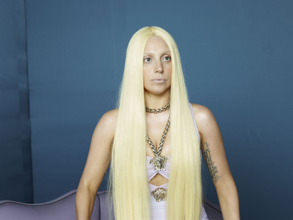 moda | campanhas | sobre moda | Versace | Lady Gaga para Versace | campanhas com Lady Gaga | Lady Gaga sem maquiagem | imagens sem photoshop